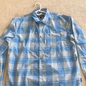Men’s Patagonia shirt